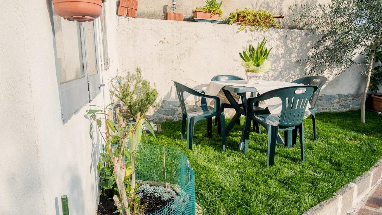 La Casa Di Nonna Agnese - Italian Homing Apartment Padenghe sul Garda Exterior photo